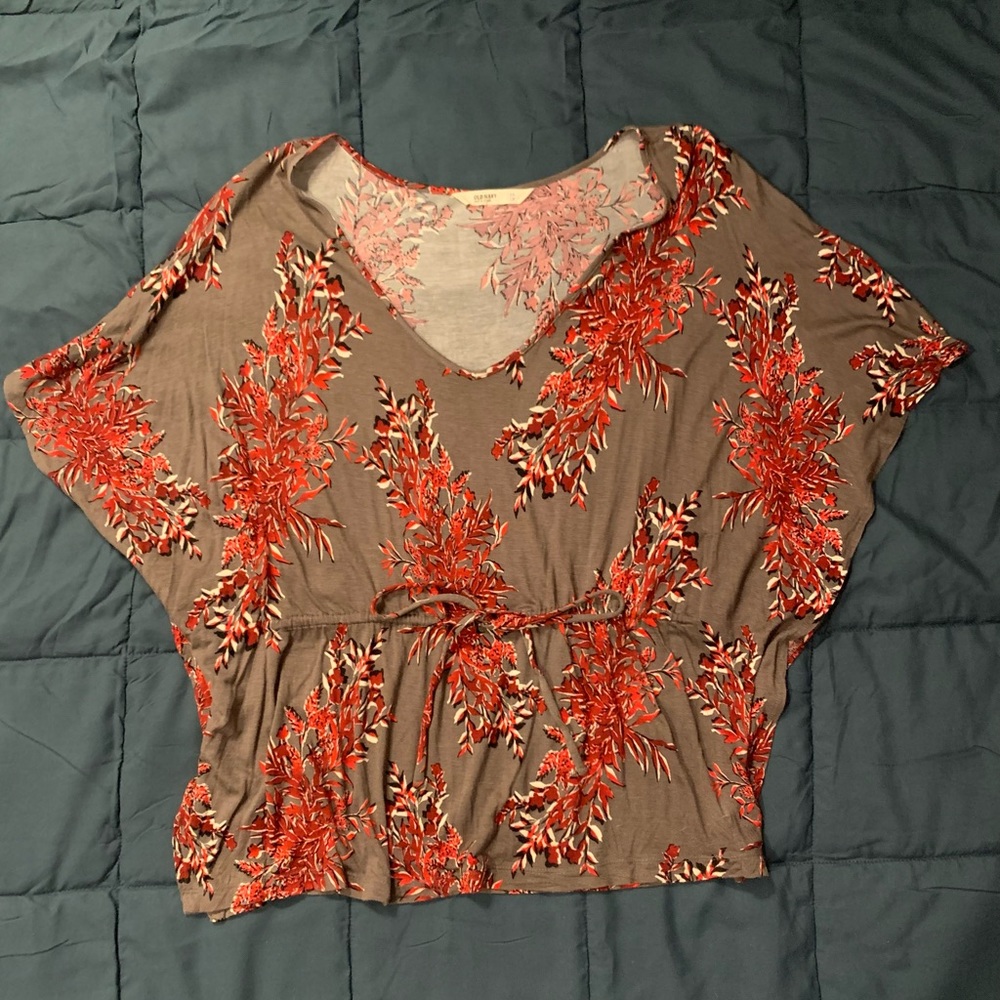 Gray and Red Flowy Shirt